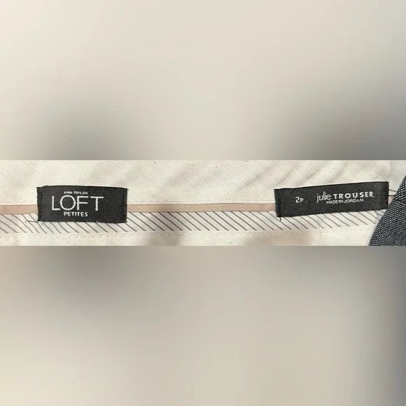 Ann Taylor Loft - Julie trouser flare leg gray size 2 petite - Picture 5 of 6